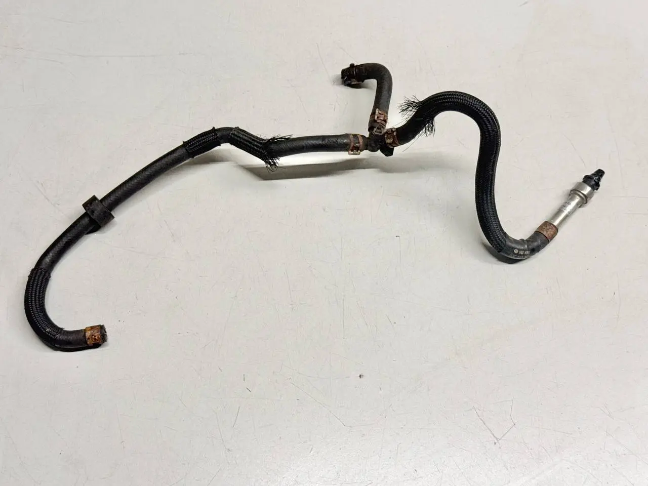 Kraftstoffleitung Kraftstoffschlauch VW Golf V 5 2007 1K1 1.4L TSI 03C133723