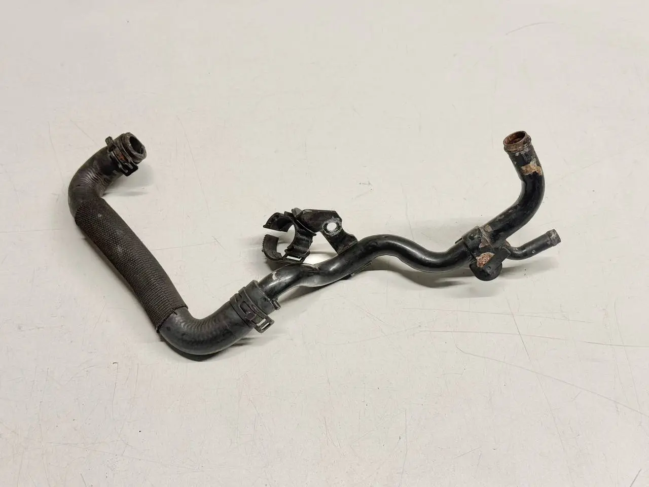 Wasserpumpe Kuehlerpumpe Regler VW Golf V 5 2007 1K1 1.4L TSI 1K0121095