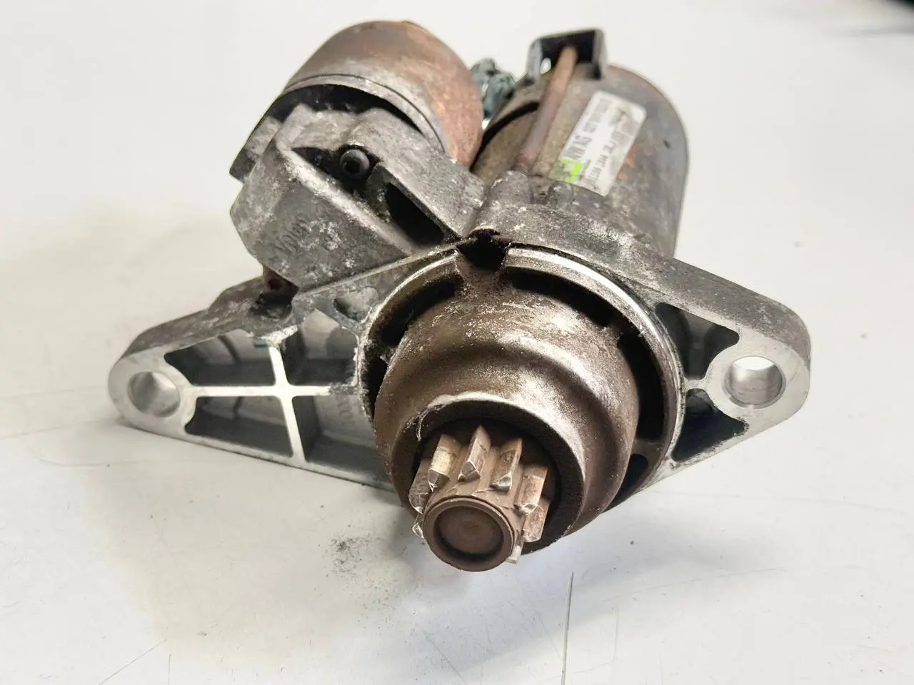Anlasser Startermotor für 1.6 Golf VW Golf Plus 2006 5M1 1,6 FSI 02T911023S