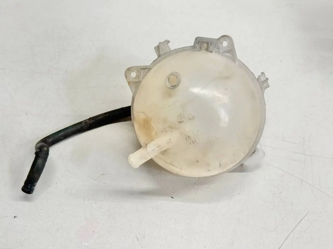 Ausgleichsbehälter Kühlwasserbehälter VW Golf Plus 2006 5M1 1,6 FSI 1K0121407A