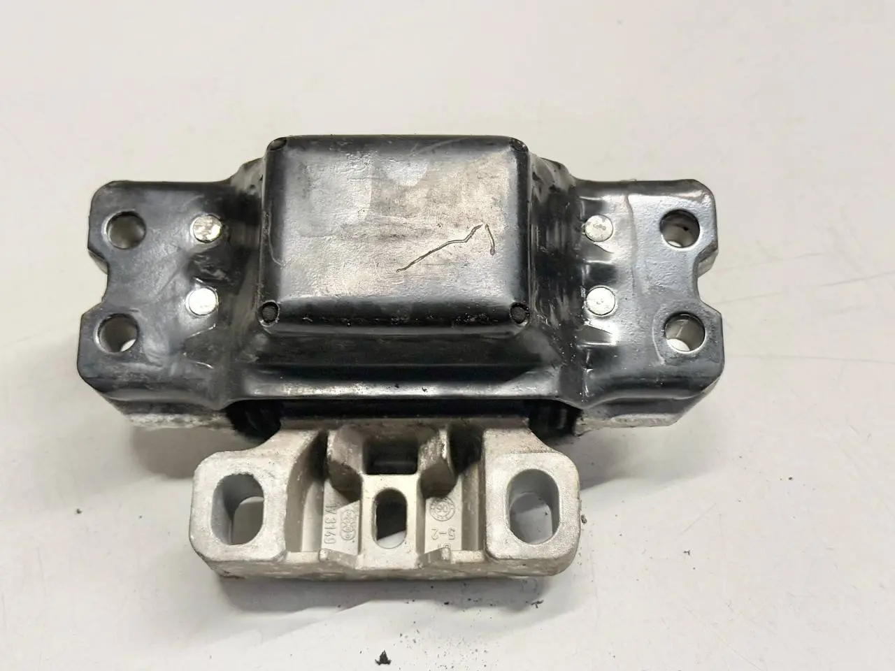 Motorhalterung Getriebehalter Lager VW Golf Plus 2006 5M1 1,6 FSI 1K0199555