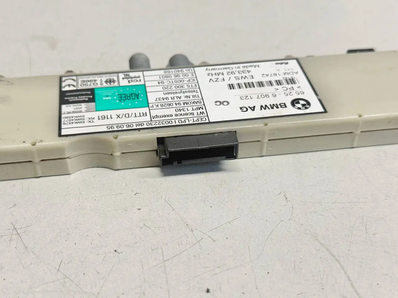 Antennenverstärker 320I AV11 Limo 2004 BMW 320I E46 AV11 Limo 2004 65256907123