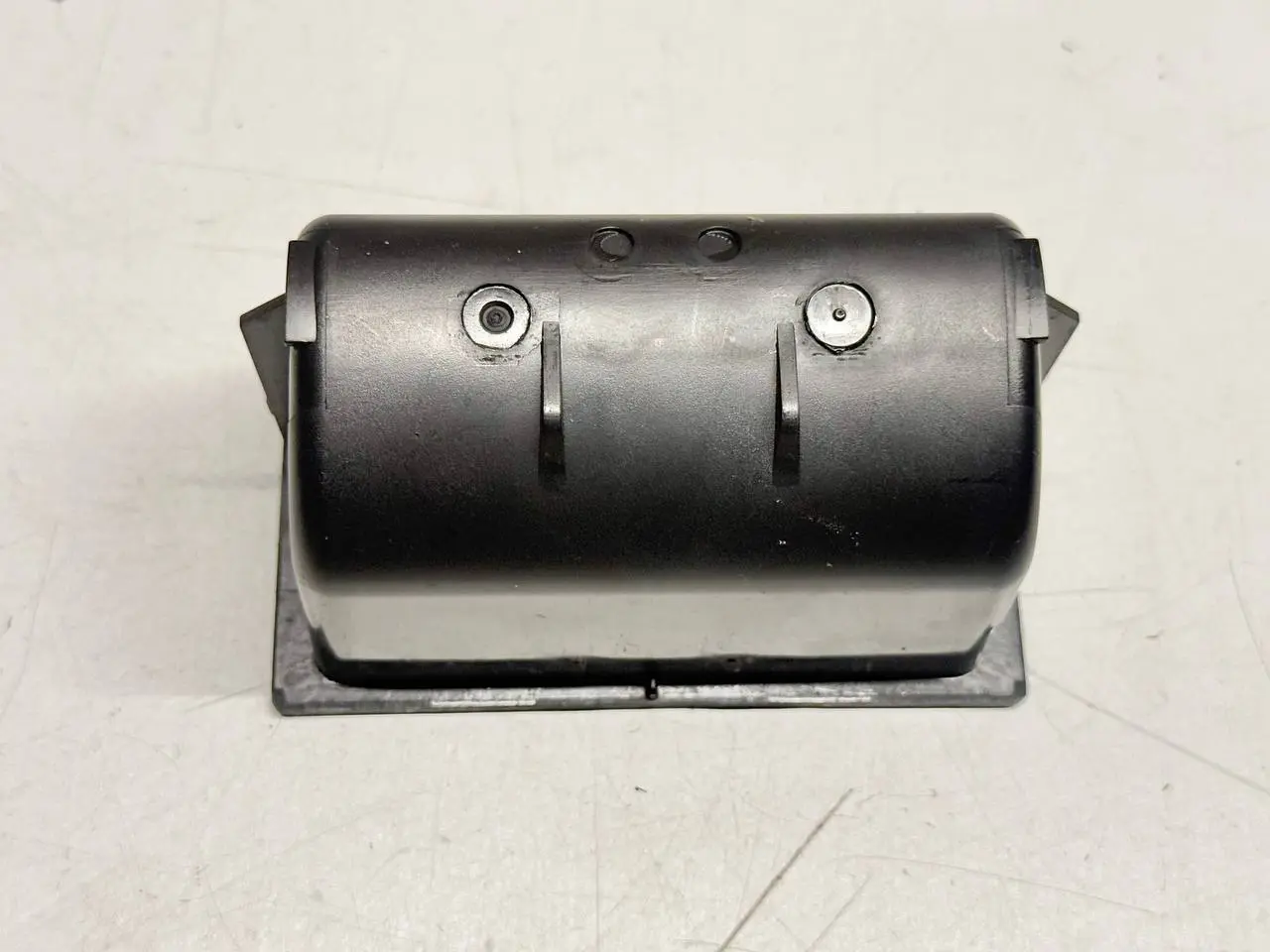 Ablagefach Mittelkonsole hinten 320I AV11 BMW 320I E46 AV11 Limo 2004 8225377