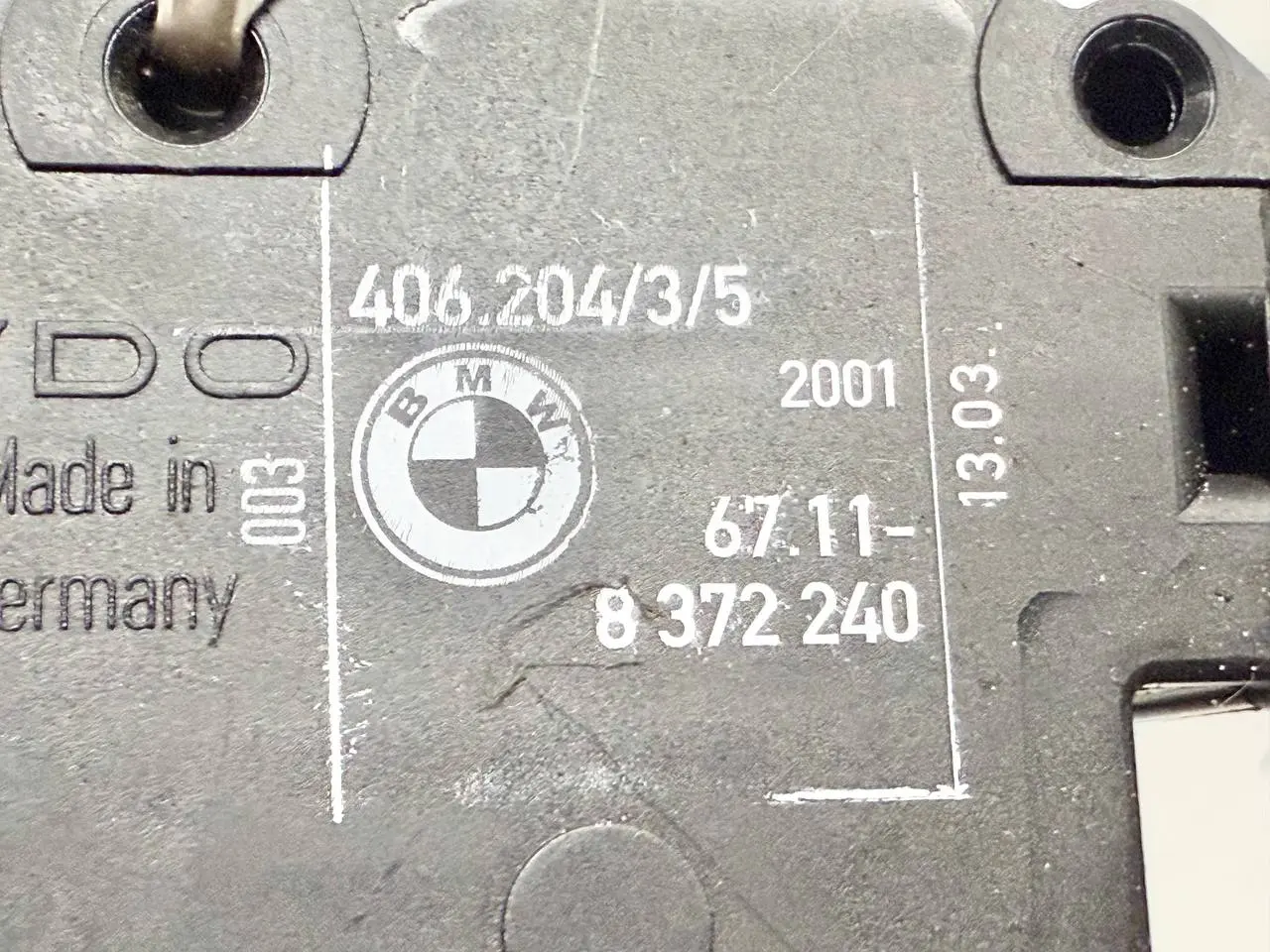 Stellmotor ZV Tankklappe für 3er 320I AV11 BMW 320I E46 AV11 Limo 2004 8372240