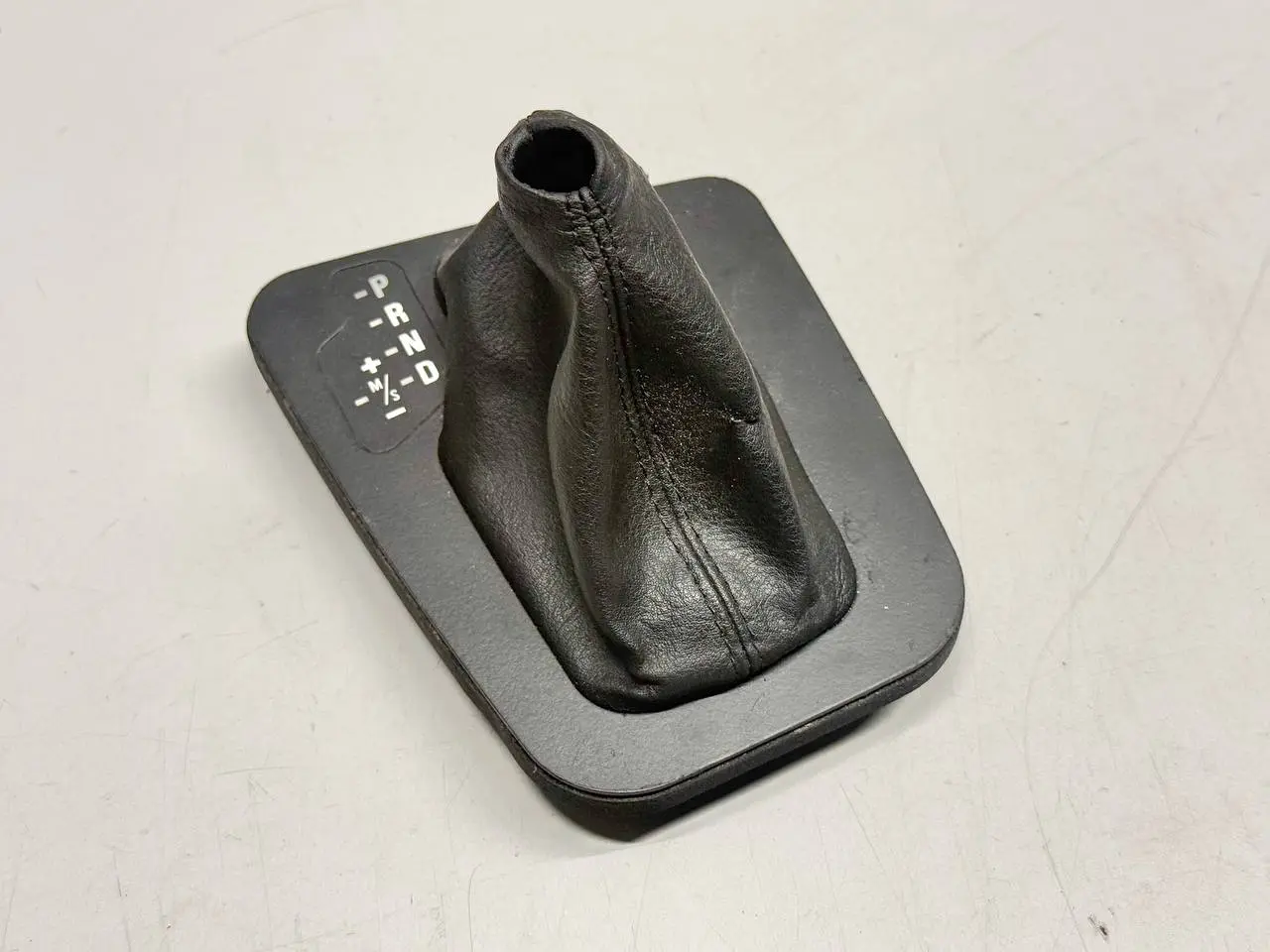 Stecker Verbinder Anschlussgehäuse für BMW 320I E46 AV11 Limo 2004 901202270000