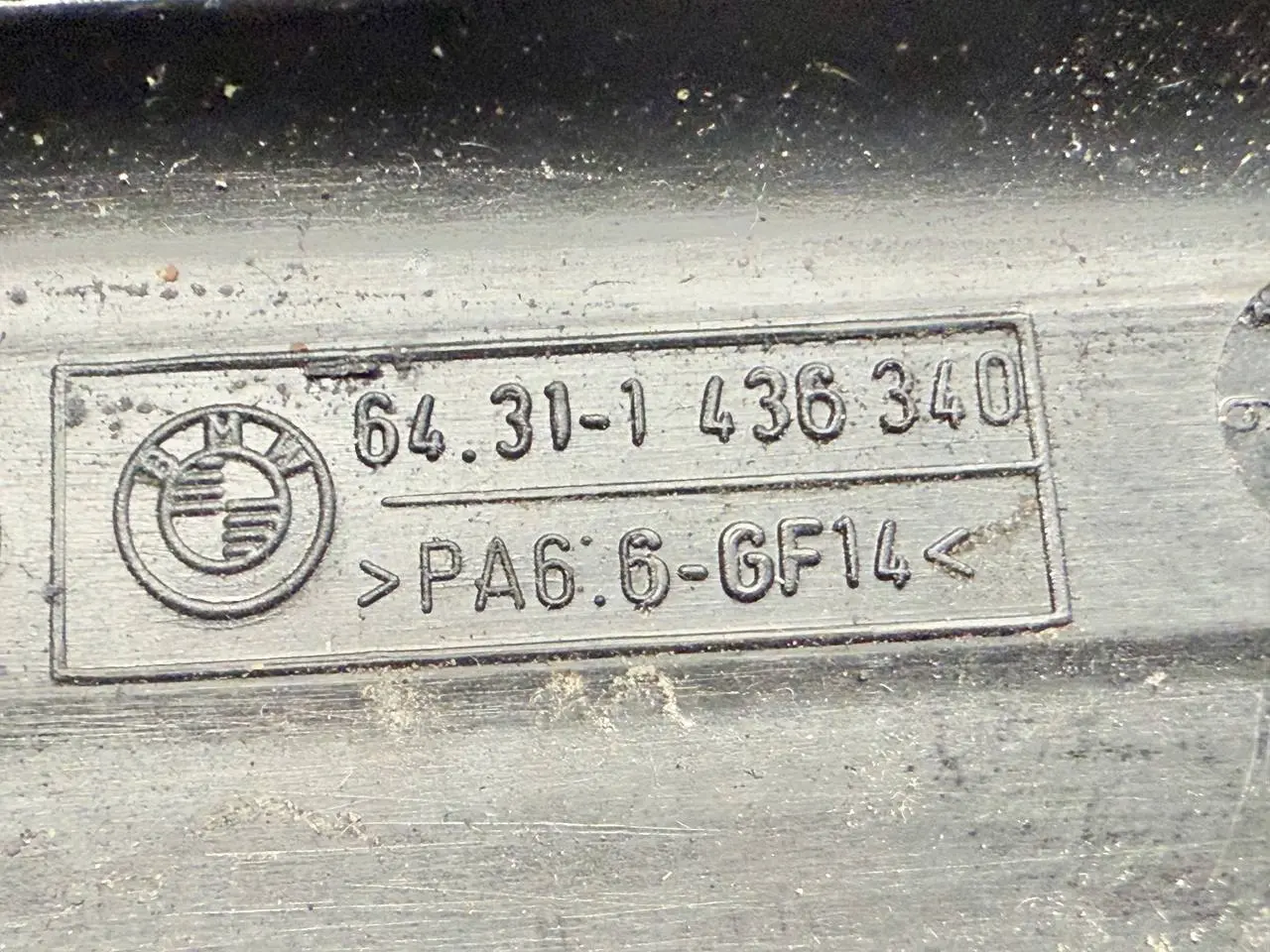 Kabelführung Kabelschacht Kabelkanal 320I BMW 320I E46 AV11 Limo 2004 1436340