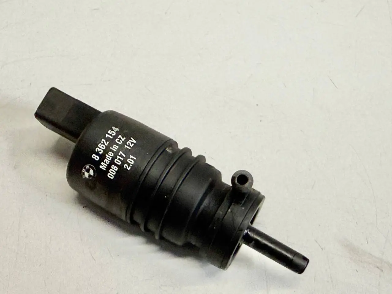Wischwasserpumpe Scheibenreinigungspumpe BMW 320I E46 AV11 Limo 2004 8362154