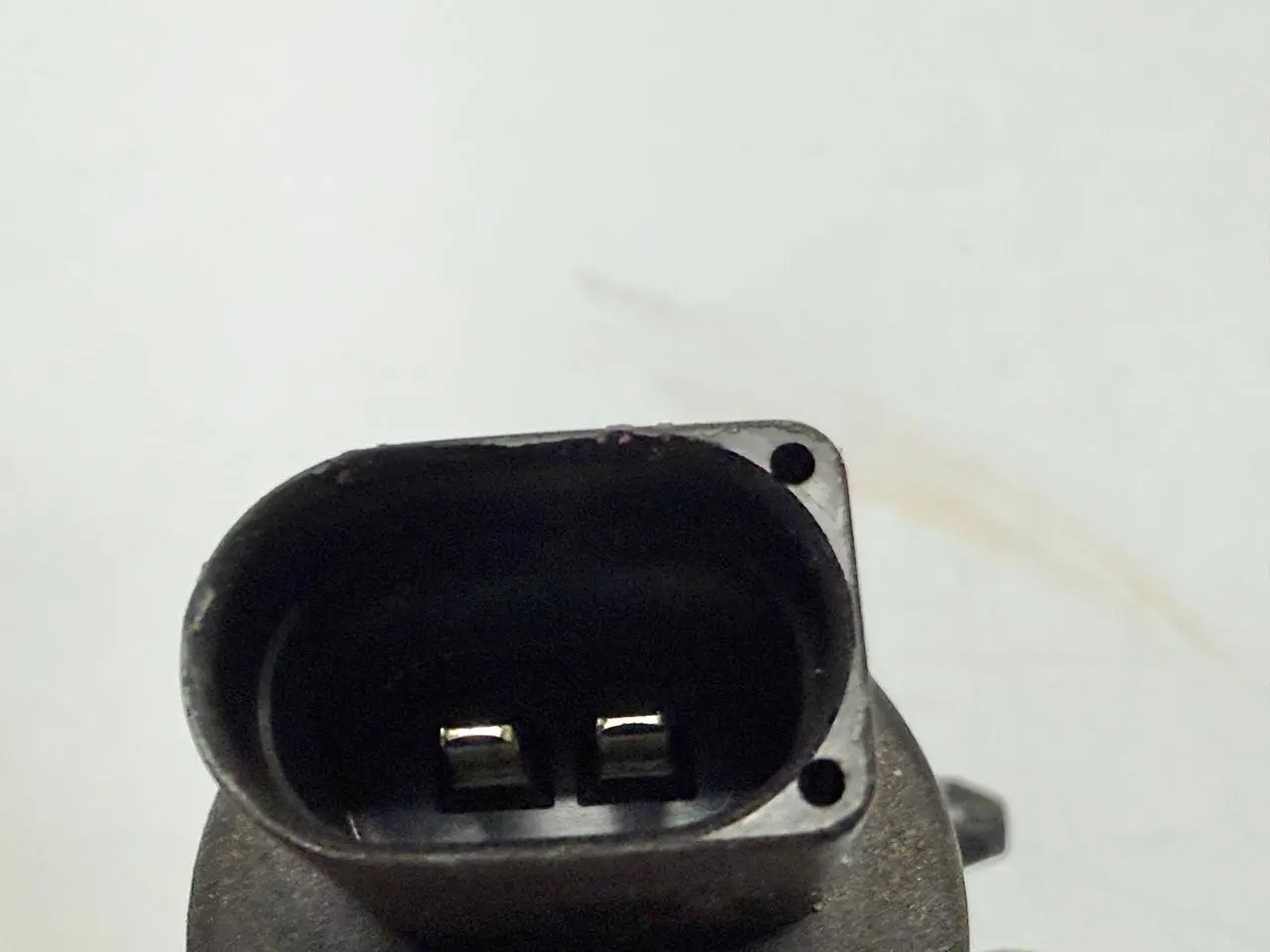 Wischwasserpumpe Scheibenreinigungspumpe BMW 320I E46 AV11 Limo 2004 8362154