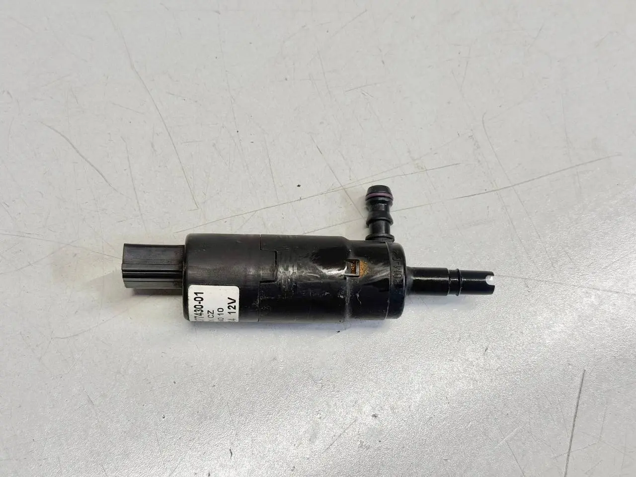 Waschwasserpumpe 320I AV11 Limo 2004 BMW 320I E46 AV11 Limo 2004 837743001